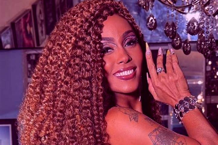 Kinsley, 24 — Escort in Pinheiro Preto, Brazil