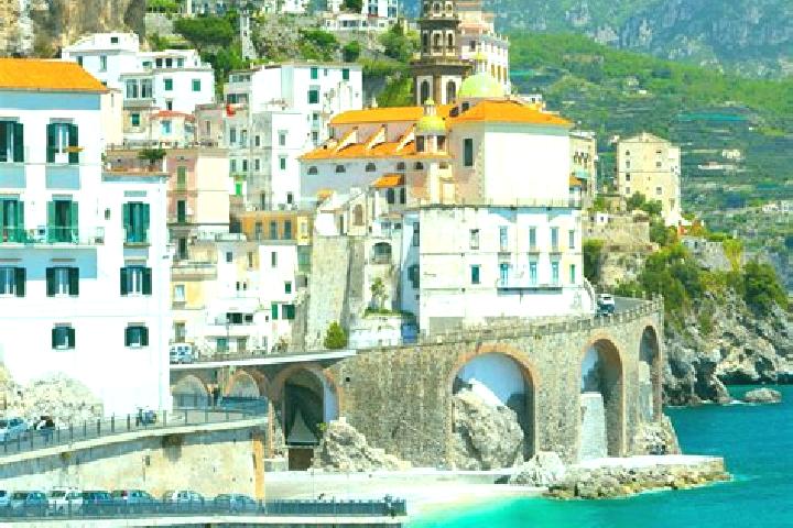 Kinsley, 24 — Escort in Pontassieve, Italy