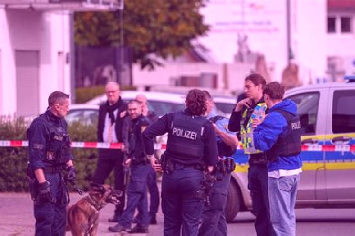 Kinsley, 24 — Escort in Reinheim, Germany