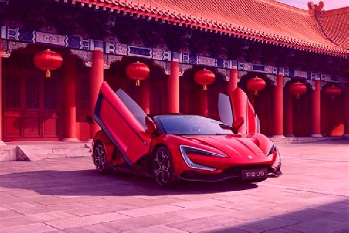 Kinsley, 24 — Escort in Yanguan, China