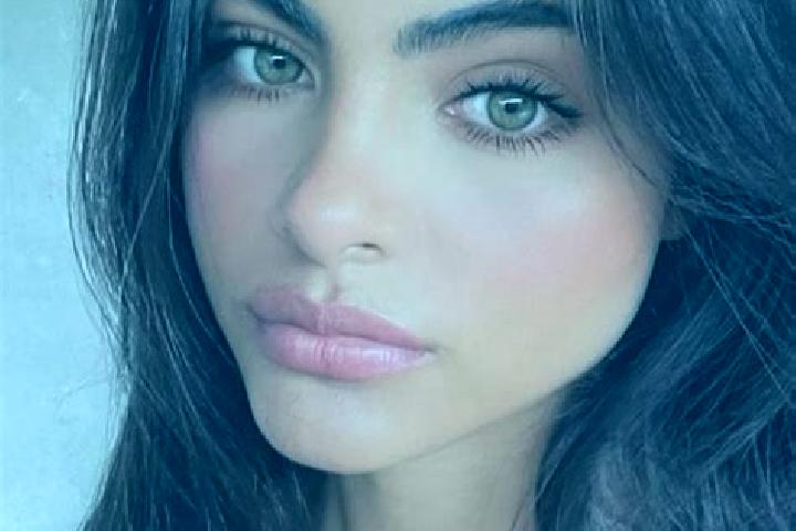 Kinsley, 25, a black hazel-eyed indian companion based in Marion Bridge. Offering Tantra, Couples, GFE. Available for incall and outcall, day and evening dates.