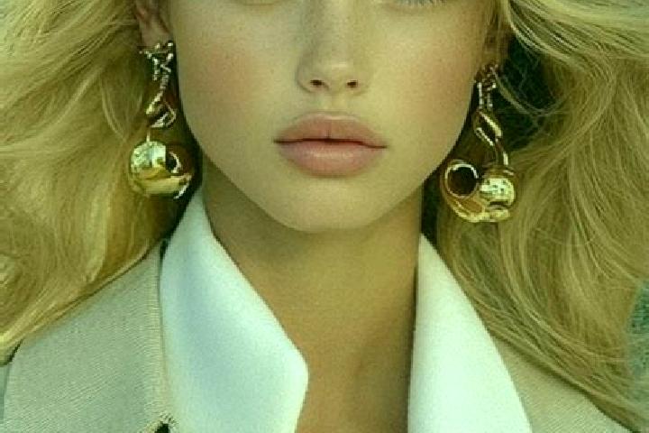 Kinsley, 25, a blonde brown-eyed ebony companion based in Swarthmoor. Offering Deep French Kissing, 69, Striptease, OWO. Available for incall and outcall, ov...