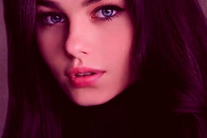 Kinsley, 25, a brunette grey-eyed slavic companion based in Chios. Offering Travel Companion, Domination, Party Girl. Available for incall and outcall, day a...