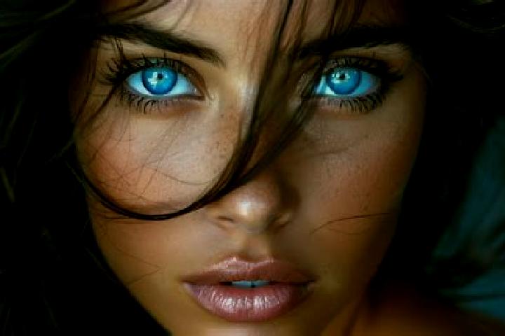 Kinsley, 25, a chestnut blue-eyed middle eastern companion based in Domanin. Offering GFE, Duos, Roleplay. Available for incall and outcall, overnight bookin...