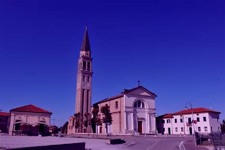 Kinsley, 25 — Escort in Campolongo Maggiore Liettoli, Italy