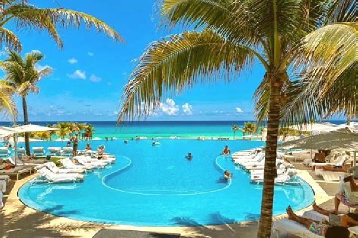 Kinsley, 25 — Escort in Cancun, Mexico