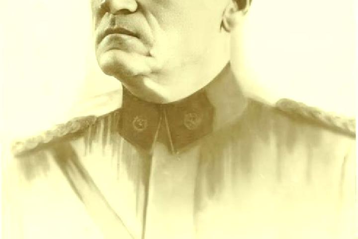 Kinsley, 25 — Escort in General Eugenio A. Garay, Paraguay