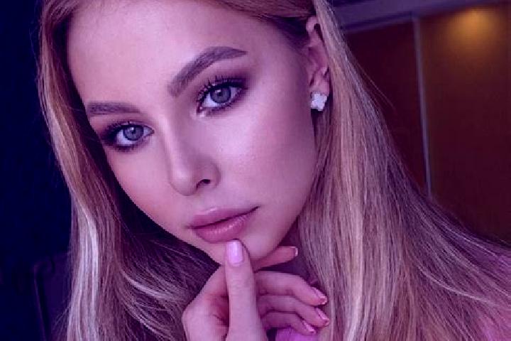 Kinsley, 25 — Escort in Gluszyca Gorna, Poland