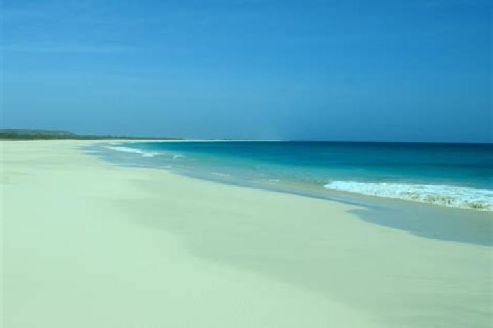 Kinsley, 25 — Escort in Sao Martinho Grande, Cape Verde