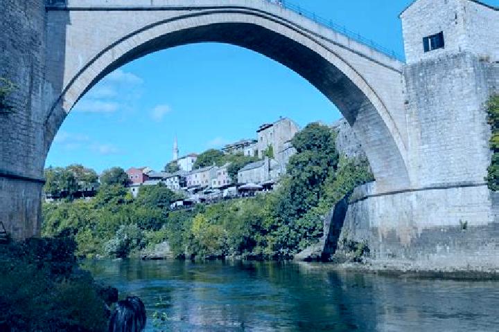 Kinsley, 25 — Escort in Velika Obarska, Bosnia and Herzegovina