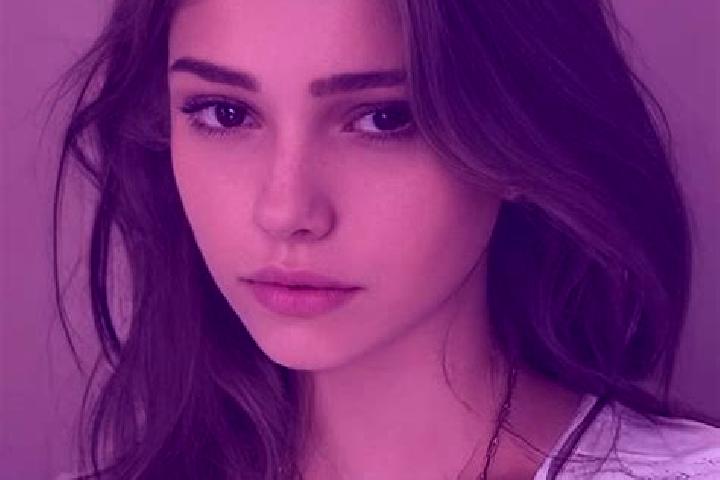 Kinsley, 26, a chestnut brown-eyed slavic companion based in Alto Garcas. Offering BDSM, Deep French Kissing, Massage, Erotic Massage. Available for incall a...