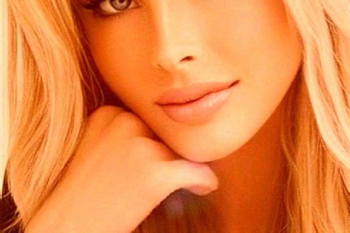 Kinsley, 26, a dark blonde amber-eyed caucasian companion based in Suehbaatar. Offering A-Level, Tantra, BDSM. Available for incall and outcall, overnight bo...