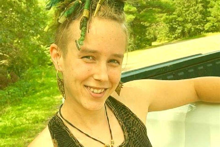 Kinsley, 26 — Escort in Emerald Mountain, United States
