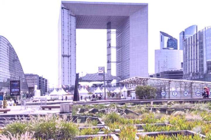 Kinsley, 26 — Escort in La Defense, France
