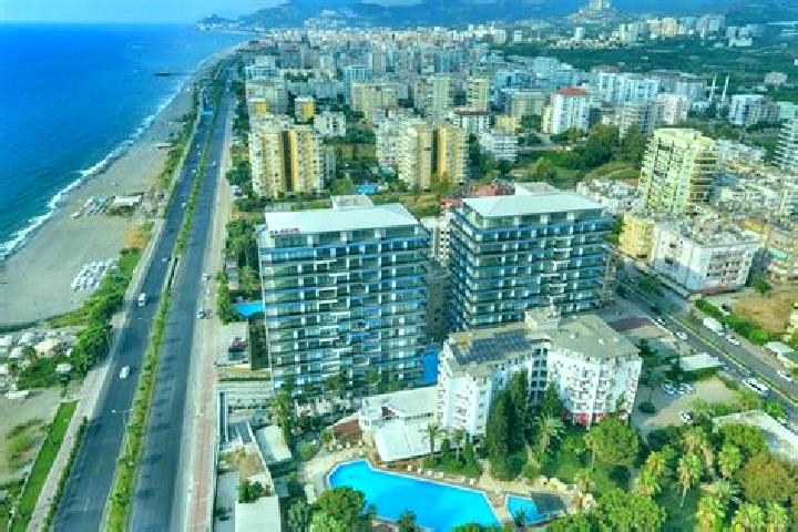 Kinsley, 26 — Escort in Mahmutlar, Turkey