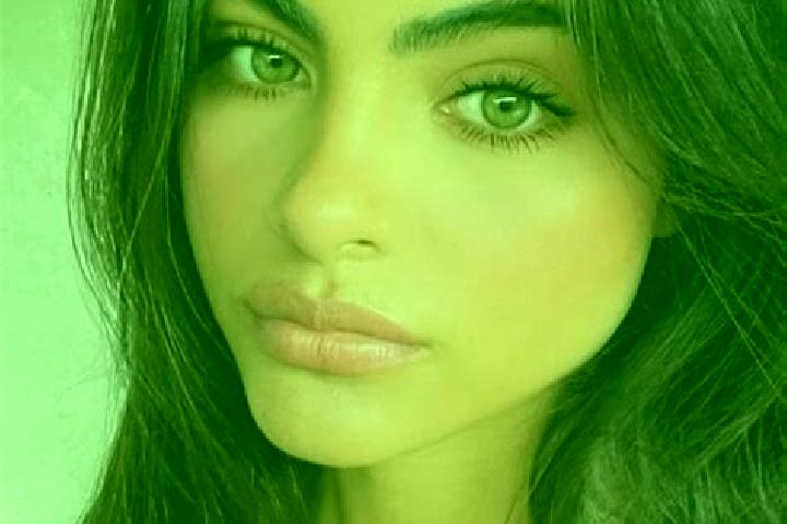 Kinsley, 27, a brunette grey-eyed indian companion based in Loyola. Offering Girlfriend Experience, BDSM. Available for incall and outcall, day and evening d...