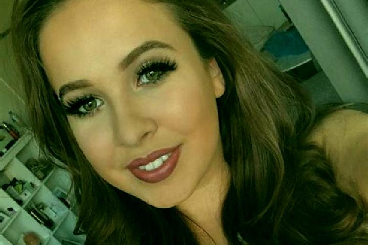 Kinsley, 27, a chestnut brown-eyed european companion based in Caraula. Offering Couples, Fetish, CIM. Available for incall and outcall, overnight bookings a...
