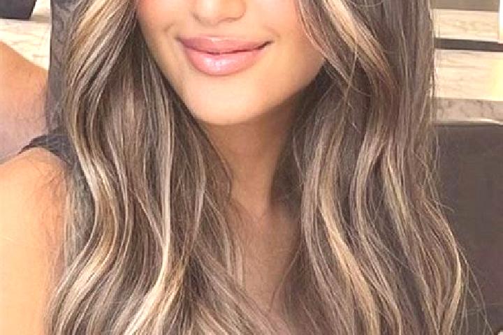 Kinsley, 27, a dark blonde dark-eyed slavic companion based in Pelang. Offering Girlfriend Experience, Party Girl, Couples, Tantra, Roleplay. Available for i...