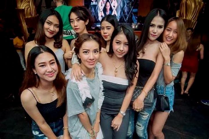 Kinsley, 27 — Escort in Ban Chalong, Thailand
