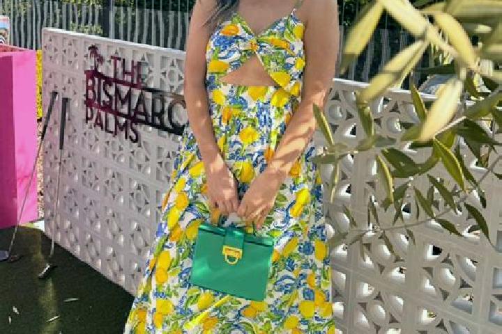 Kinsley, 27 — Escort in Eurville-Bienville, France