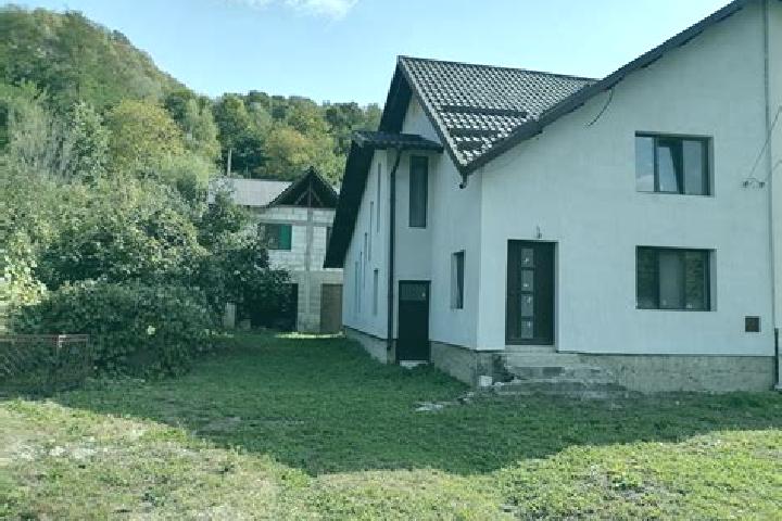 Kinsley, 27 — Escort in Gura Barbuletului, Romania