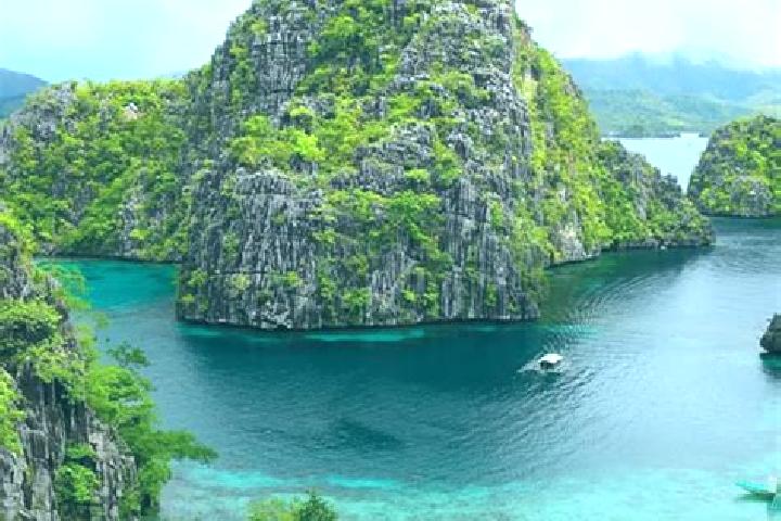 Kinsley, 27 — Escort in Palagao Norte, Philippines