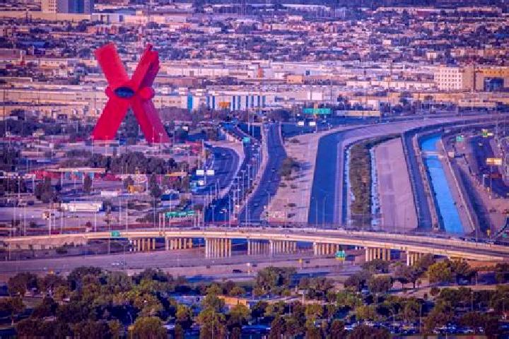 Kinsley, 27 — Escort in Pueblo Juarez (La Magdalena), Mexico