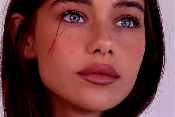 Kinsley, 28, a auburn amber-eyed mediterranean companion based in Trucuk. Offering Dinner Date, Travel Companion, Deep French Kissing, GFE, Roleplay. Availab...