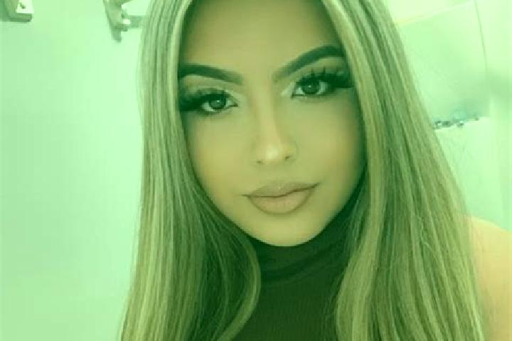 Kinsley, 28, a blonde amber-eyed latina companion based in Ma Lit West. Offering Dinner Date, Duos, Tantra, BDSM. Available for incall and outcall, day and e...