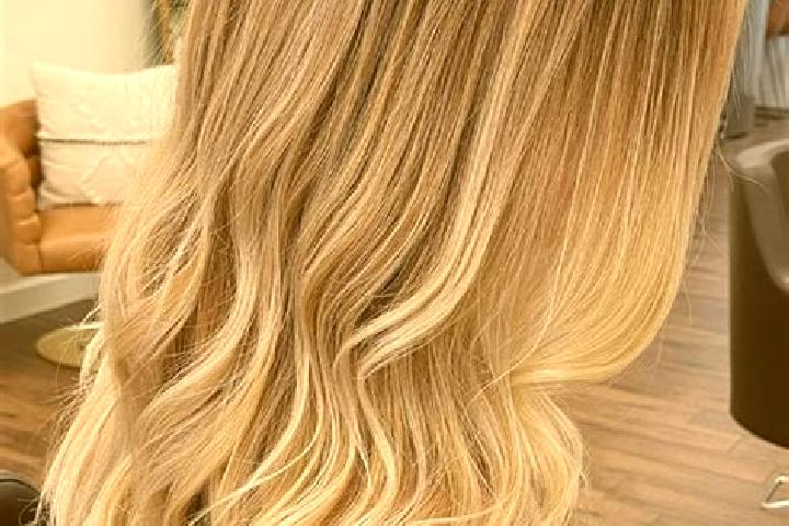 Kinsley, 28, a dark blonde amber-eyed caucasian companion based in Forchheim. Offering 69, Couples, Party Girl. Available for incall and outcall, day and eve...