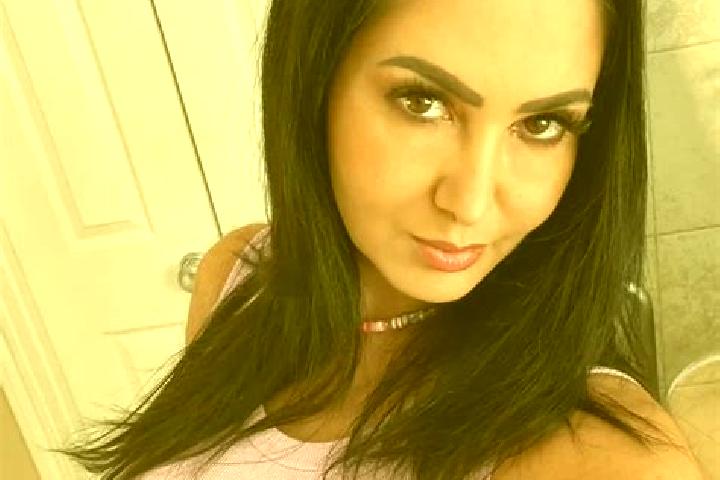 Kinsley, 28, a dark blonde amber-eyed mixed companion based in Manning. Offering Dinner Date, Overnight, Deep French Kissing. Available for incall and outcal...