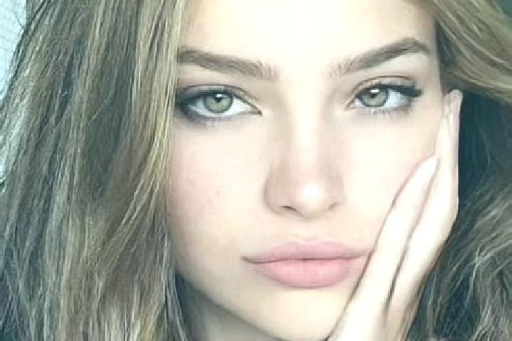Kinsley, 28, a dark blonde hazel-eyed mediterranean companion based in Quanfu. Offering Duos, Overnight, Travel Companion, Deep French Kissing. Available for...