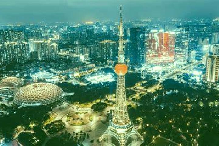 Kinsley, 28 — Escort in Baoli, China