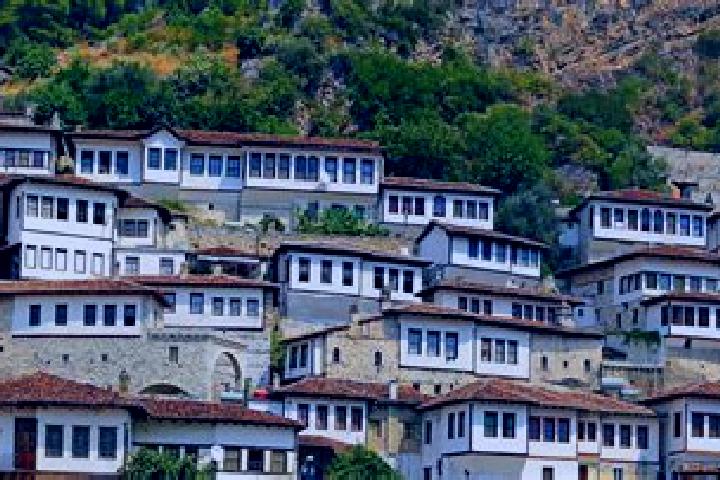 Kinsley, 28 — Escort in Grabjan, Albania