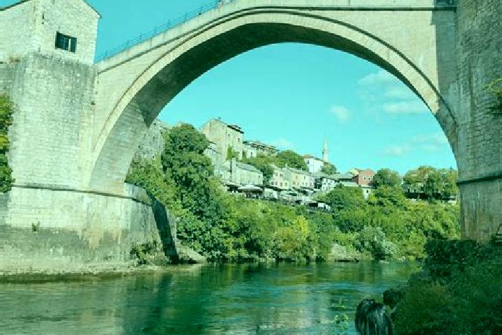 Kinsley, 28 — Escort in Maglajani, Bosnia and Herzegovina