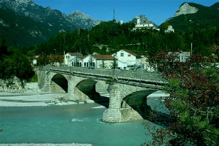 Kinsley, 28 — Escort in Moggio di Sotto, Italy