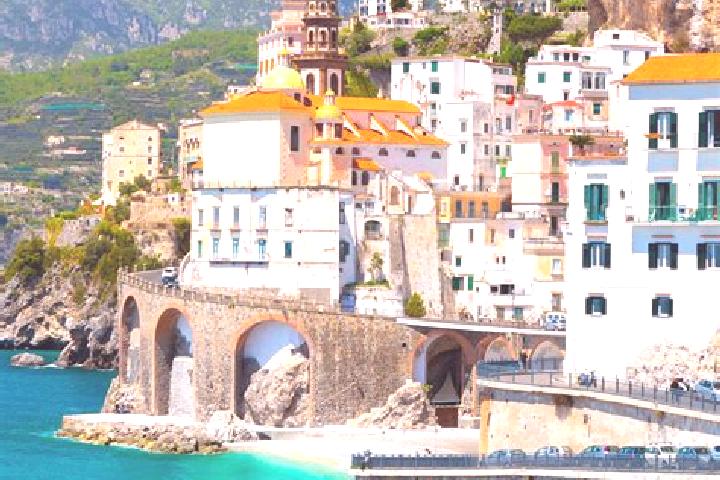 Kinsley, 28 — Escort in Passaggio, Italy