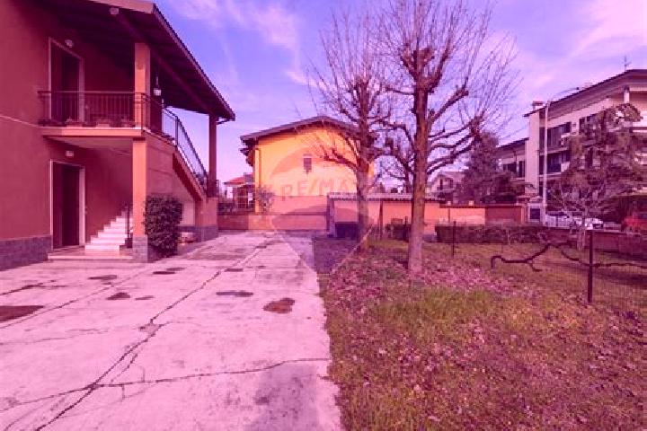 Kinsley, 28 — Escort in Pozzuolo Martesana, Italy