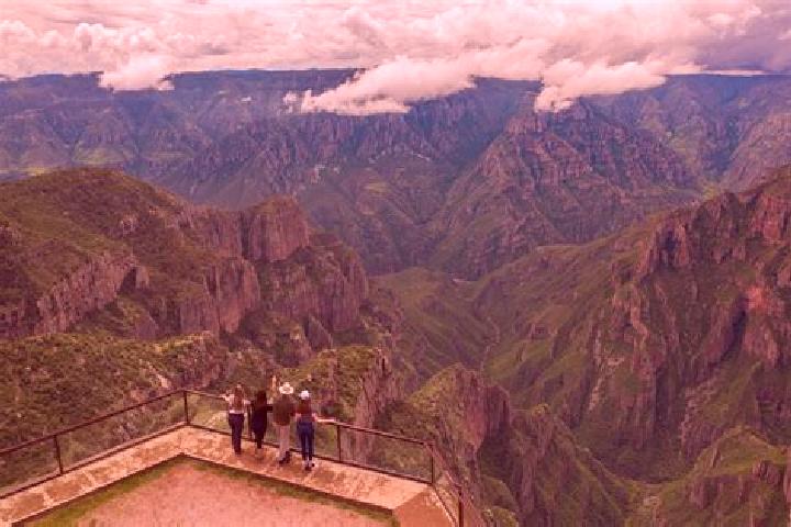 Kinsley, 28 — Escort in Samachique, Mexico