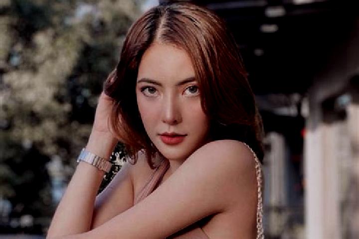 Kinsley, 28 — Escort in Thai Mueang, Thailand