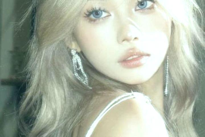 Kinsley, 29, a platinum blonde hazel-eyed asian companion based in Quinceo. Offering BDSM, Roleplay, Deep French Kissing, Fetish. Available for incall and ou...