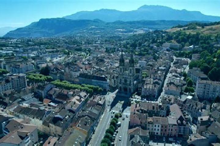 Kinsley, 29 — Escort in Beaucroissant, France