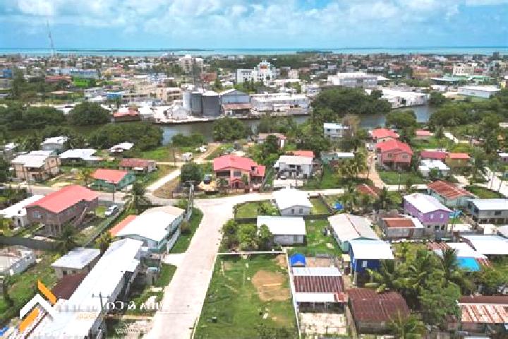 Kinsley, 29 — Escort in Blue Creek Village, Belize