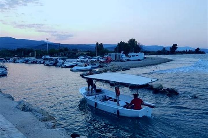 Kinsley, 29 — Escort in Kiveri, Greece