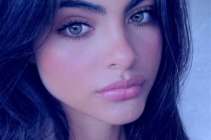 Kinsley, 30, a black hazel-eyed latina companion based in Cornalba. Offering Fetish, Couples, Erotic Massage. Available for incall and outcall, day and eveni...