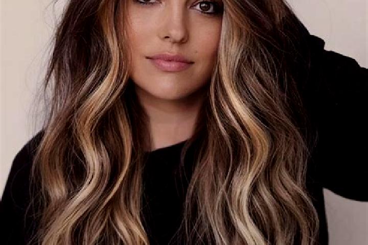 Kinsley, 30, a dark blonde brown-eyed slavic companion based in Berchules. Offering Party Girl, Dinner Date, Roleplay, OWO, Deep French Kissing. Available fo...