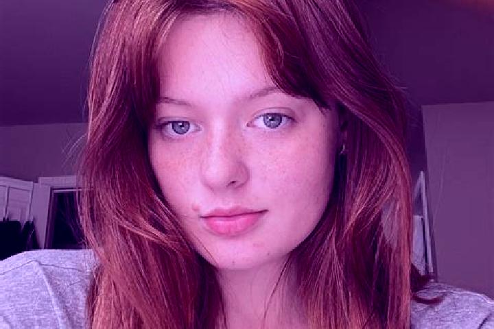 Kinsley, 30, a red grey-eyed mixed companion based in Peosta. Offering GFE, Prostate Massage, Travel Companion, CIM. Available for incall and outcall, day an...