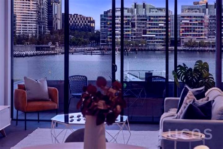 Kinsley, 30 — Escort in Docklands, Australia