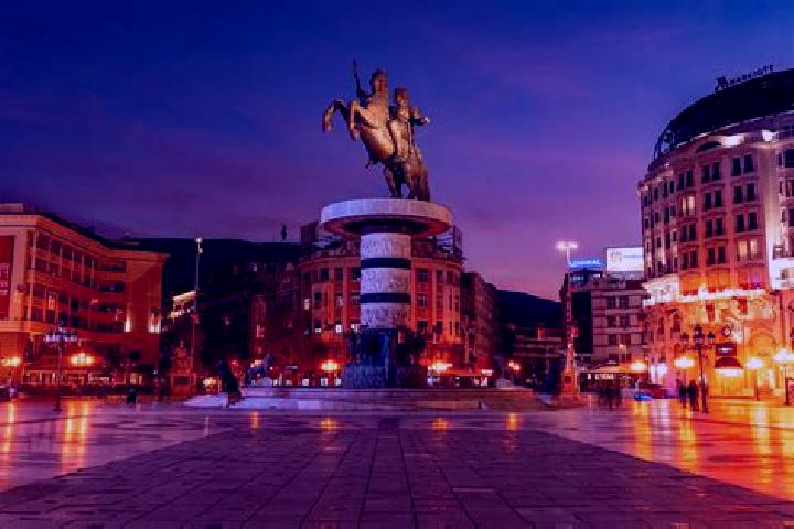 Kinsley, 30 — Escort in Monospitovo, North Macedonia