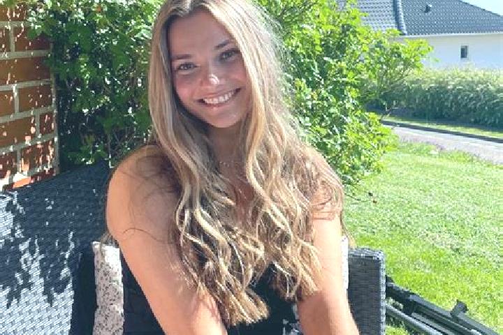 Kinsley, 30 — Escort in Neder Holluf, Denmark